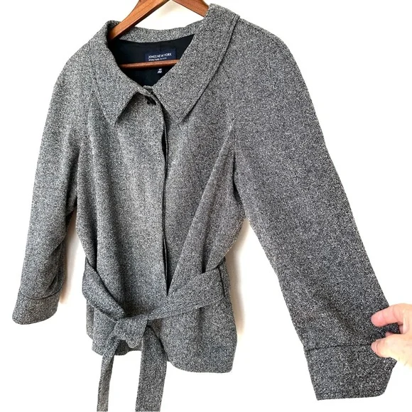 Jones New York Gray Belted Blazer, 3/4 Raglan Sleeves, Wool Blend, Lined, Petite - Picture 2 of 13
